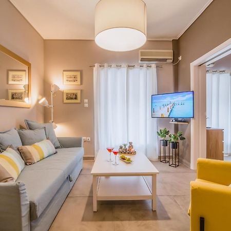 Glyfada'S Central Apartment Athena Bagian luar foto